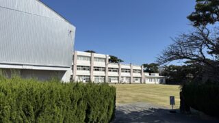 第36作「男はつらいよ 柴又より愛をこめて」のロケ地・式根島