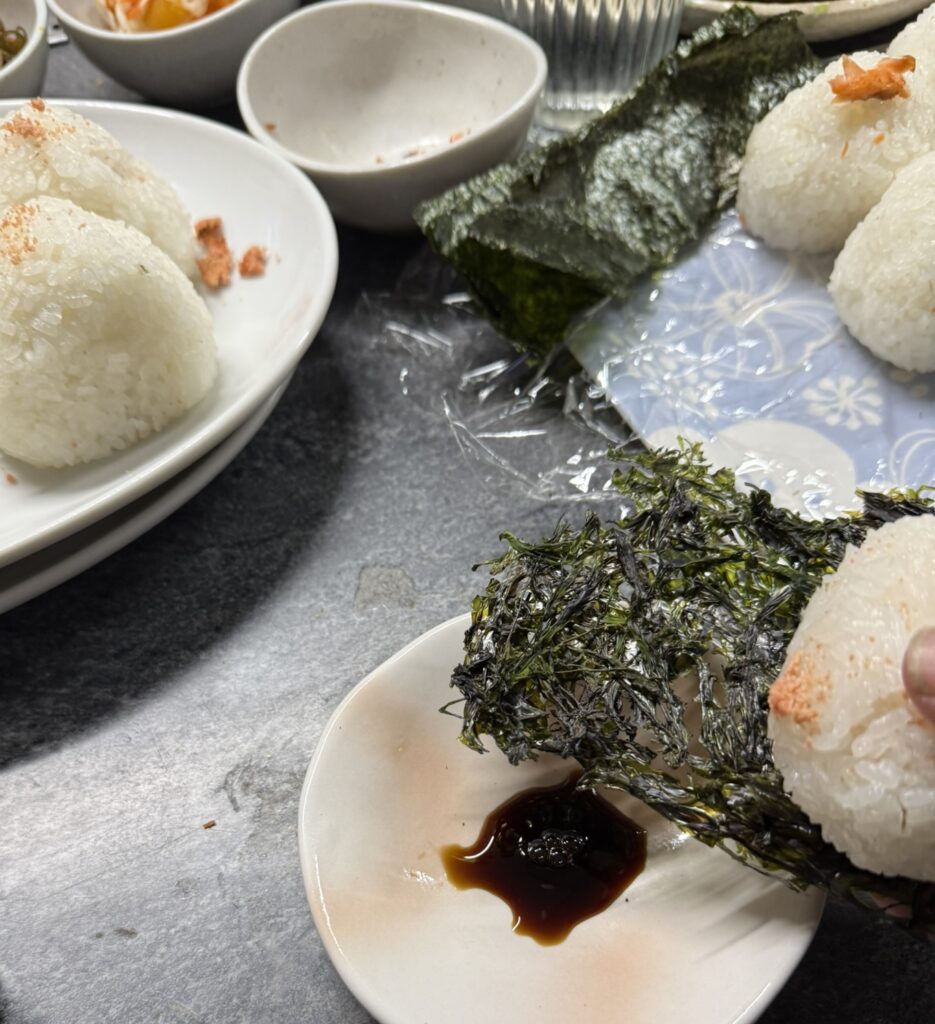 おにぎりと食べる海苔
